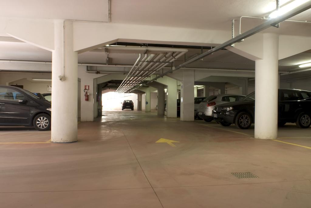 Casa Temporanea Lejlighedshotel Bologna Eksteriør billede