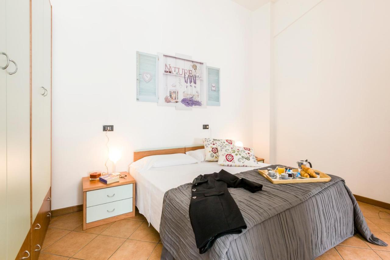 Casa Temporanea Lejlighedshotel Bologna Eksteriør billede
