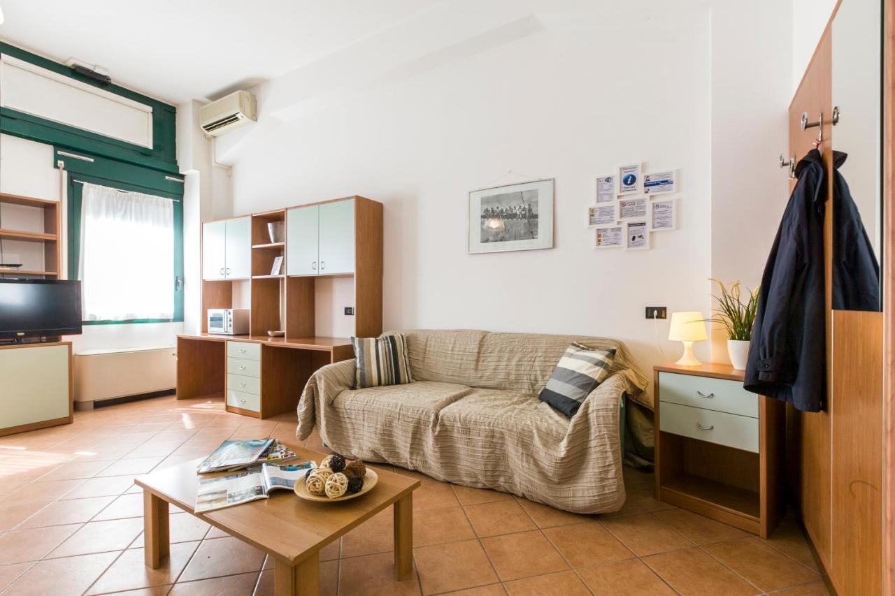 Casa Temporanea Lejlighedshotel Bologna Eksteriør billede